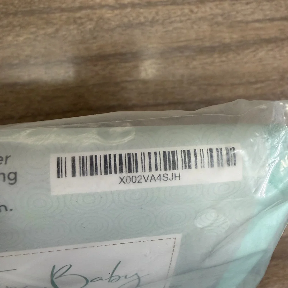 NEW 4-in-1 Nursing Cover for Babies Light Blue